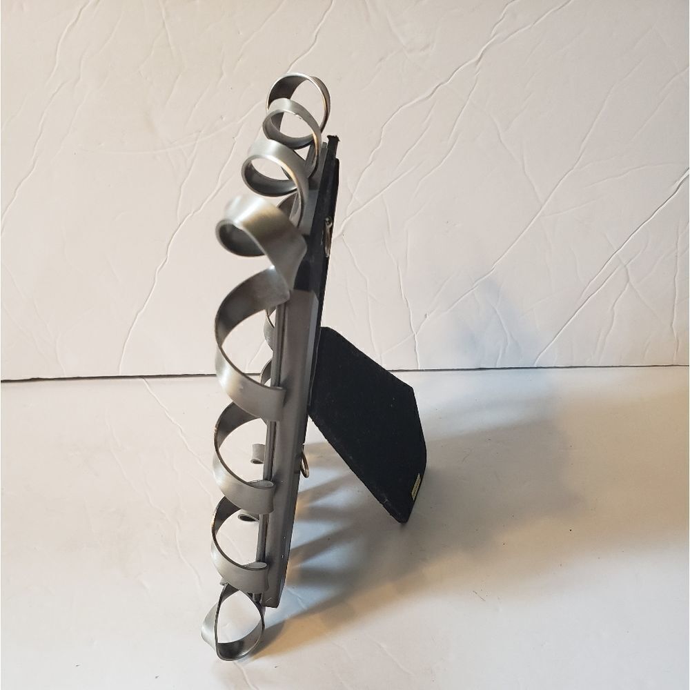Metal Photo Frame  - Picture 5 of 7